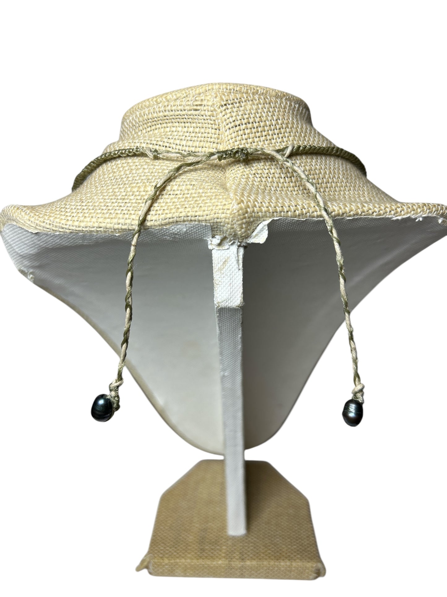 Macrame Necklace: Abalone Shell Pendant+Black Pearls