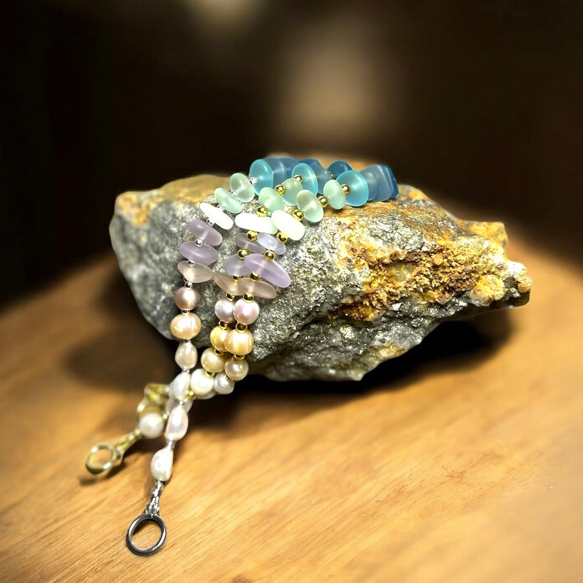 Gradient Glass + Pearl Bracelt