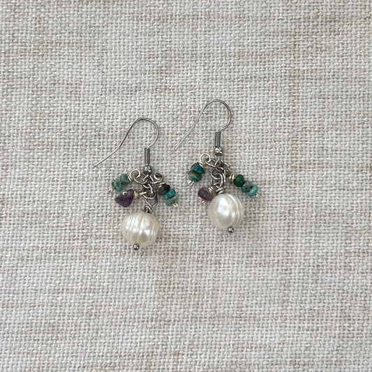 Stone & Freshwater Pearl earrings