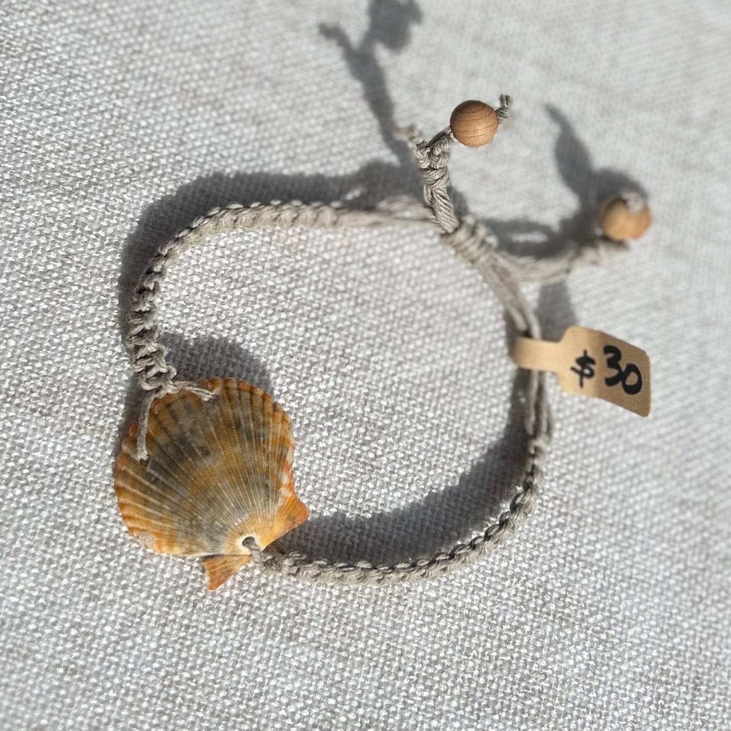 Scallop Shell + Hemp
