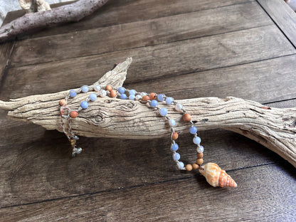 Conch Macrame Necklace w Pearl, Aquamarine & Wood